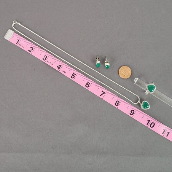 Green Onyx Rhodium Over Silver Heart Necklace, Ring (Sz 7.5), & Earrings - Picture 16 of 16